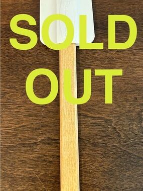 SOLD OUT RUBBERMAID Cooking SPATULA 9.75” Rubber Blade Wood Handle. #2724